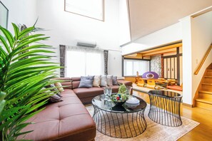 Khu phòng khách