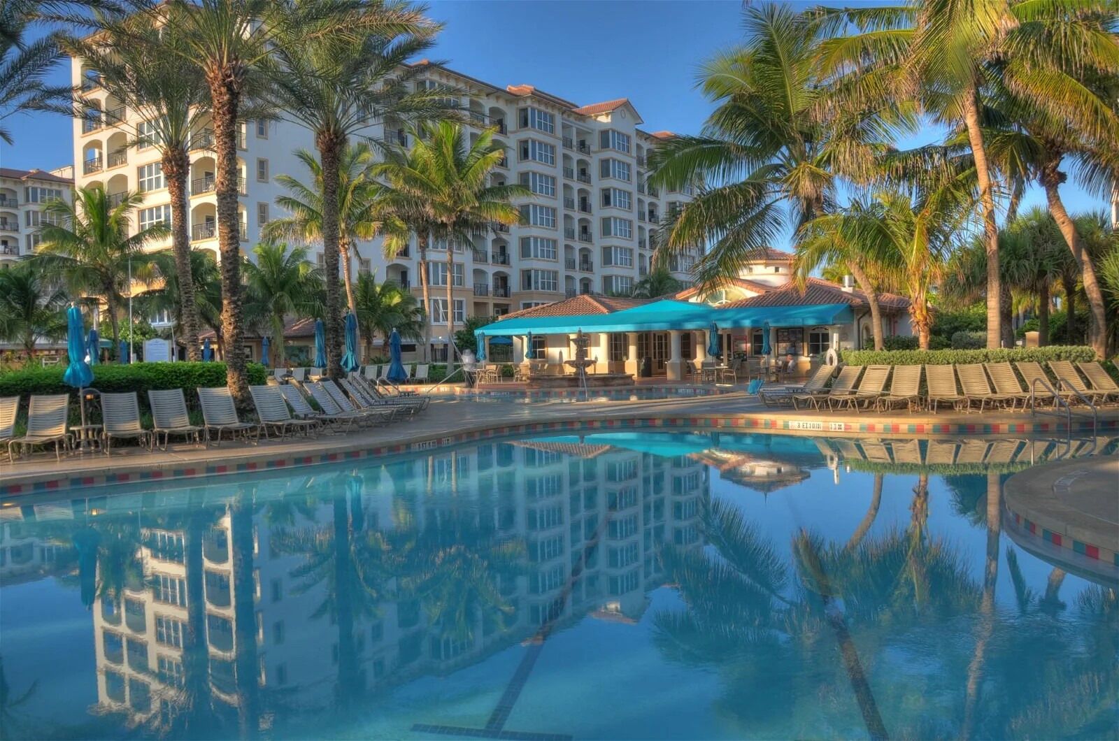 Palm Beach Shores 1 Bedroom/1Bathroom resort with WiFi, AC  