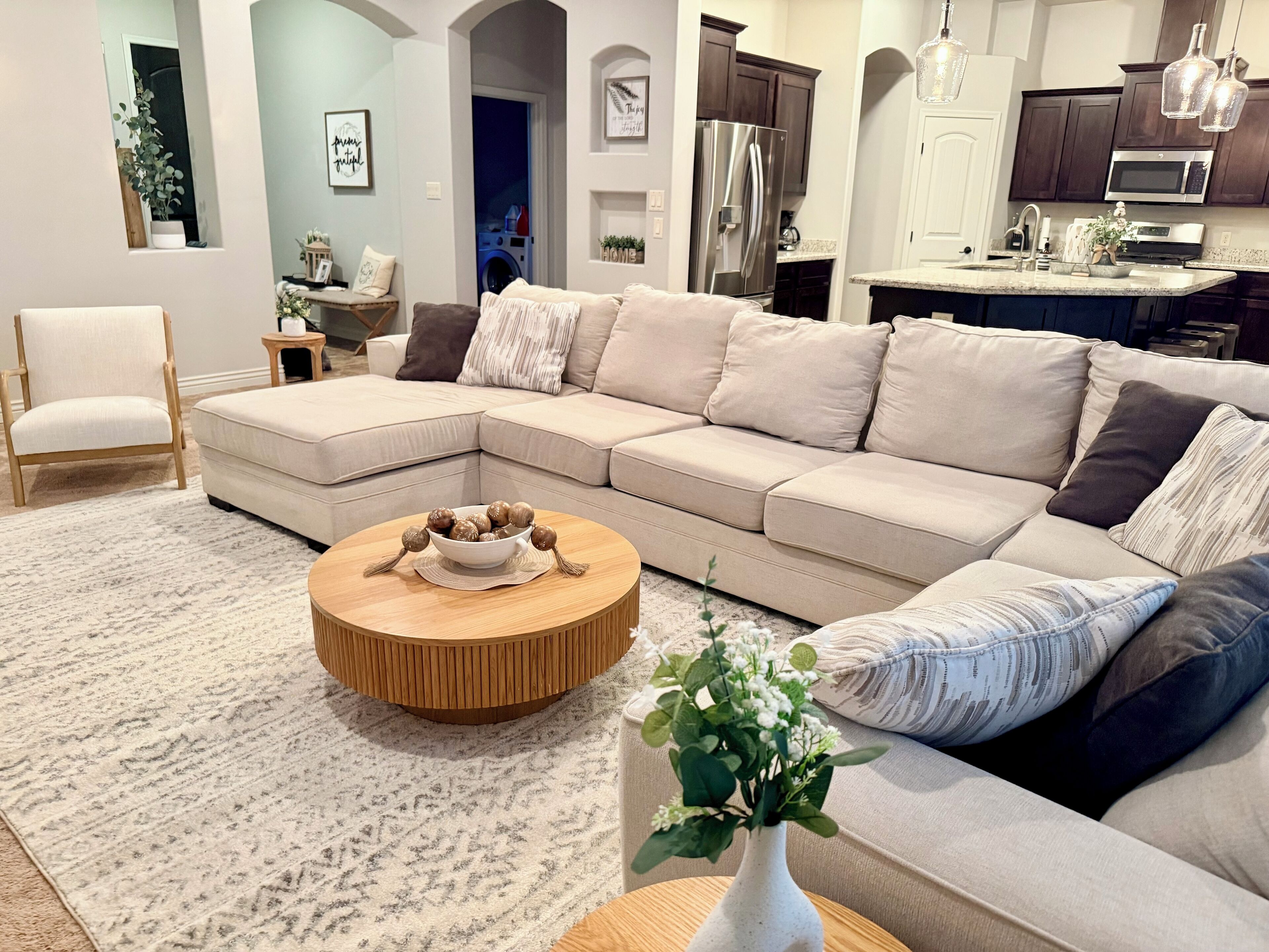 Smart TV, fireplace, video games