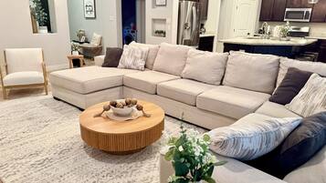 Smart TV, fireplace, video games