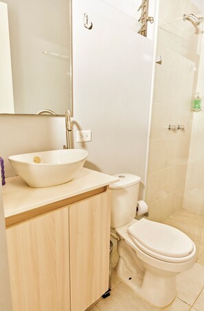 Apartment | Bathroom