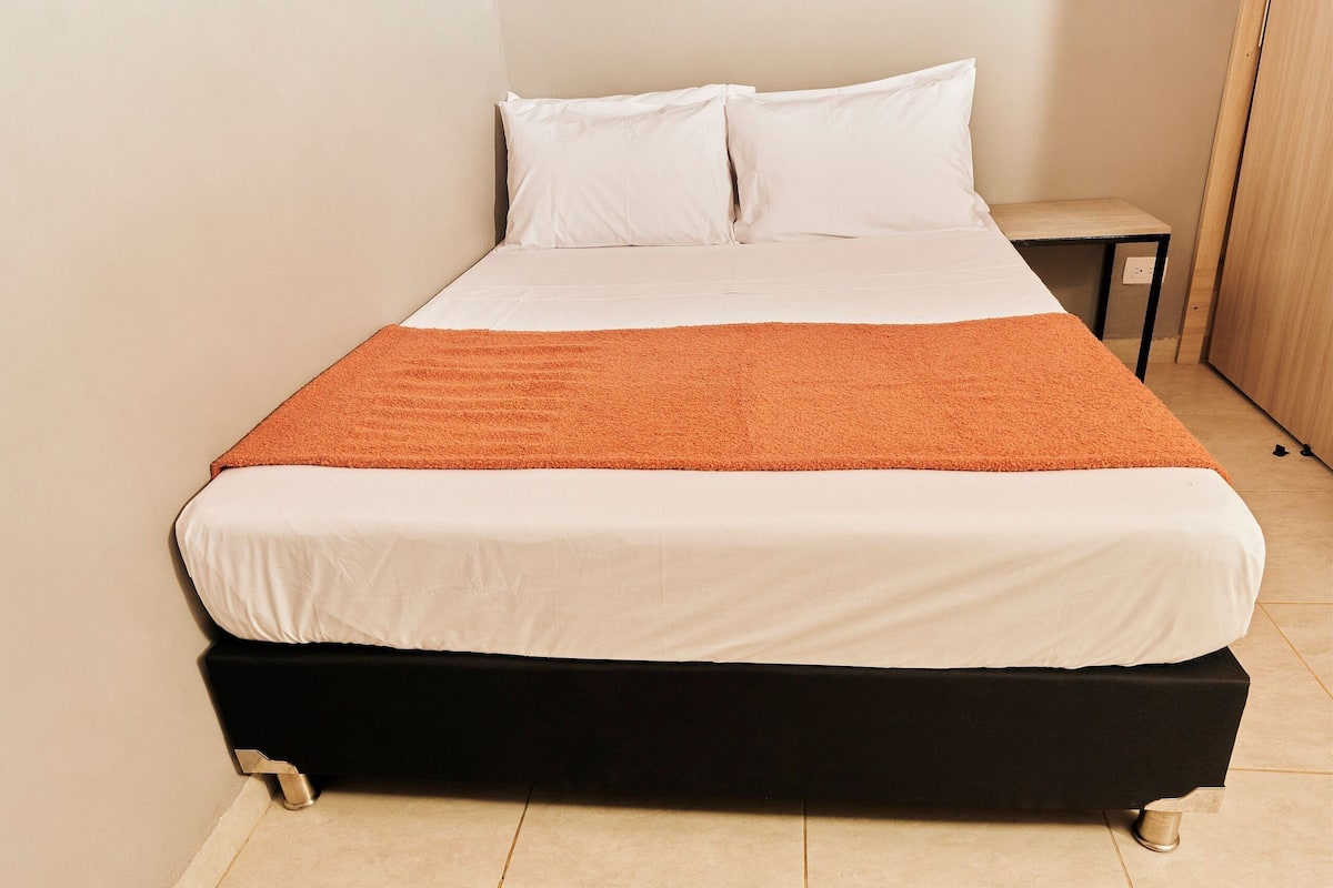 Apartment | 1 bedroom, desk, iron/ironing board, free WiFi