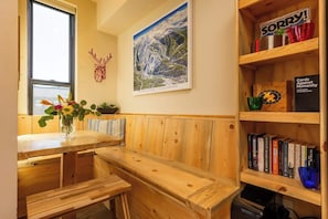 Dining - Rooftop Hot Tub | Mtn Views | Arcades (Winter Park)