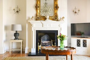 Interior - Beautiful 5 Bedroom Regency House /  Pets Welcome (Bognor Regis)