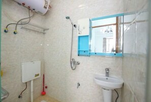 Room - Beihai Jiuyu Inn (Silver Beach) (Beihai)