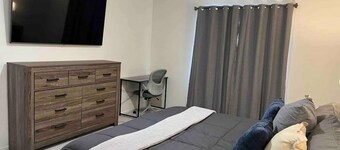 Relaxing 3 bedroom 2 bath townhome great location. Close to hospitals & MCAS.