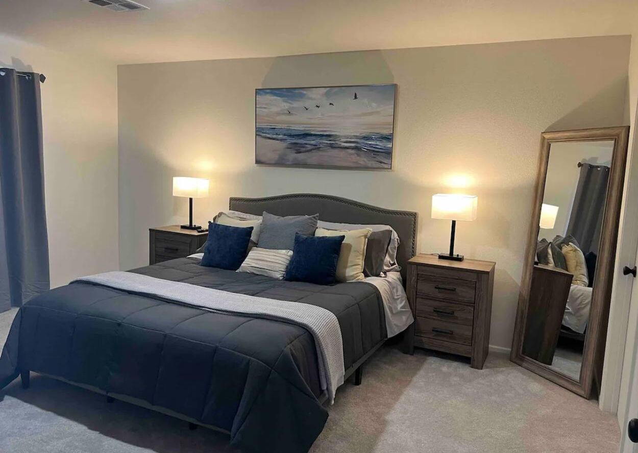 3 makuuhuonetta, silitysrauta/-lauta, Wi-Fi, vuodevaatteet