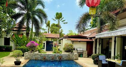 Luxurious 5-bedroom pool villa off enchanting Boat Avenue BangTao Beach