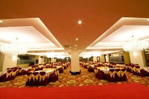 Restaurant - Jinyu Longcheng Hotel (Zhijin)