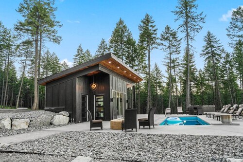The Lakeside: Heated Pool, Spa, Lake views