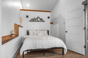 1 chambre, bureau, Wi-Fi, draps fournis