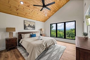 4 bedrooms, iron/ironing board, travel cot, WiFi - Mountain View Manor - Luxury Cabin (Sevierville)