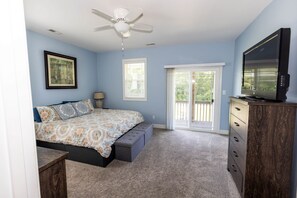 4 soverom, strykejern/-brett, wi-fi (inkludert) og sengetøy