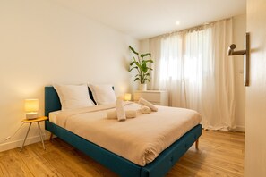 3 chambres, fer et planche à repasser, Wi-Fi gratuit