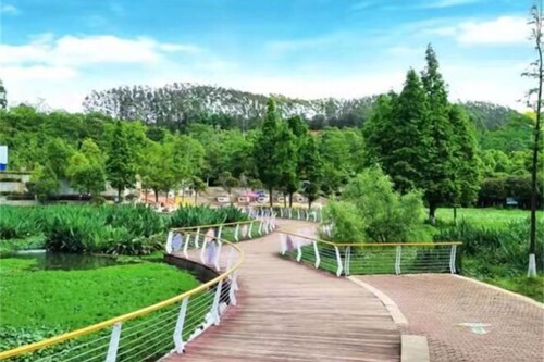 Pai Hotel (Chenzhou Yizhang County Yiren Plaza Branch)