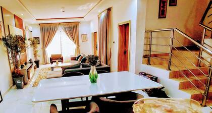 Charming 3-bedroom Villa estate with WiFi, 24/7 Electricity in Songotedo, Lekki