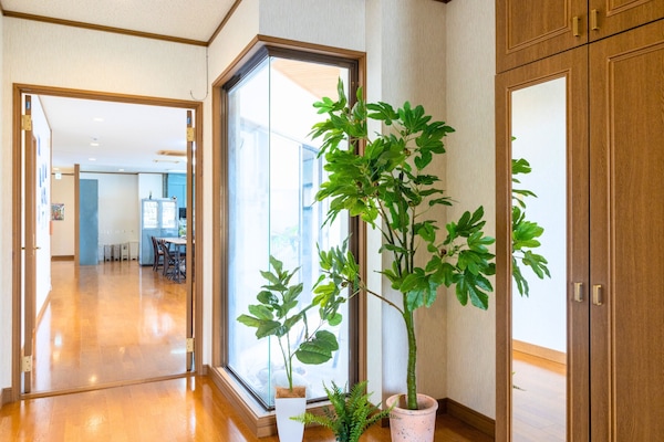 Departamento familiar | 3 habitaciones, escritorio y espacio para trabajar con laptop