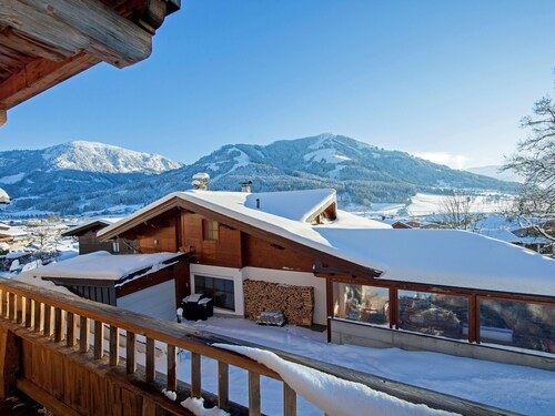 Luxuriöse Ferienwohnung im charmantem Holzhaus