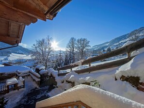 Property grounds - Fantastic penthouse: modern and ski lift nearby (Brixen im Thale)