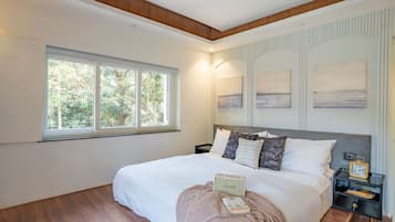 Apartment, Smoking | 2 bedrooms