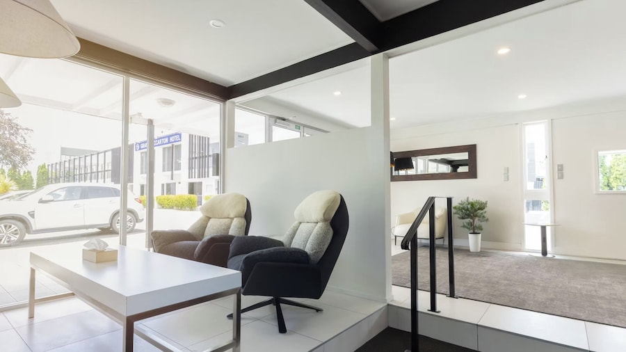 Grand Riccarton Hotel