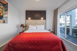 Dobbeltrom – deluxe | Sengetøy av topp kvalitet, individuelt dekorert og individuelt innredet