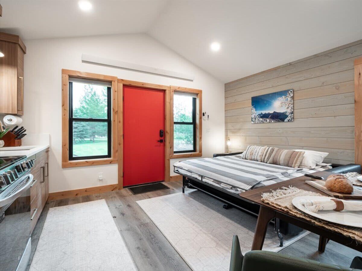 1 bedroom, iron/ironing board, travel cot, WiFi