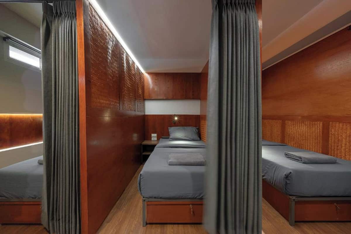 Single Bed in Female Dormitory Room | Soundproofing, free WiFi, bed sheets