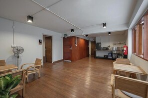 Lobby - Ed Hostel Rachamakka (Chiang Mai)
