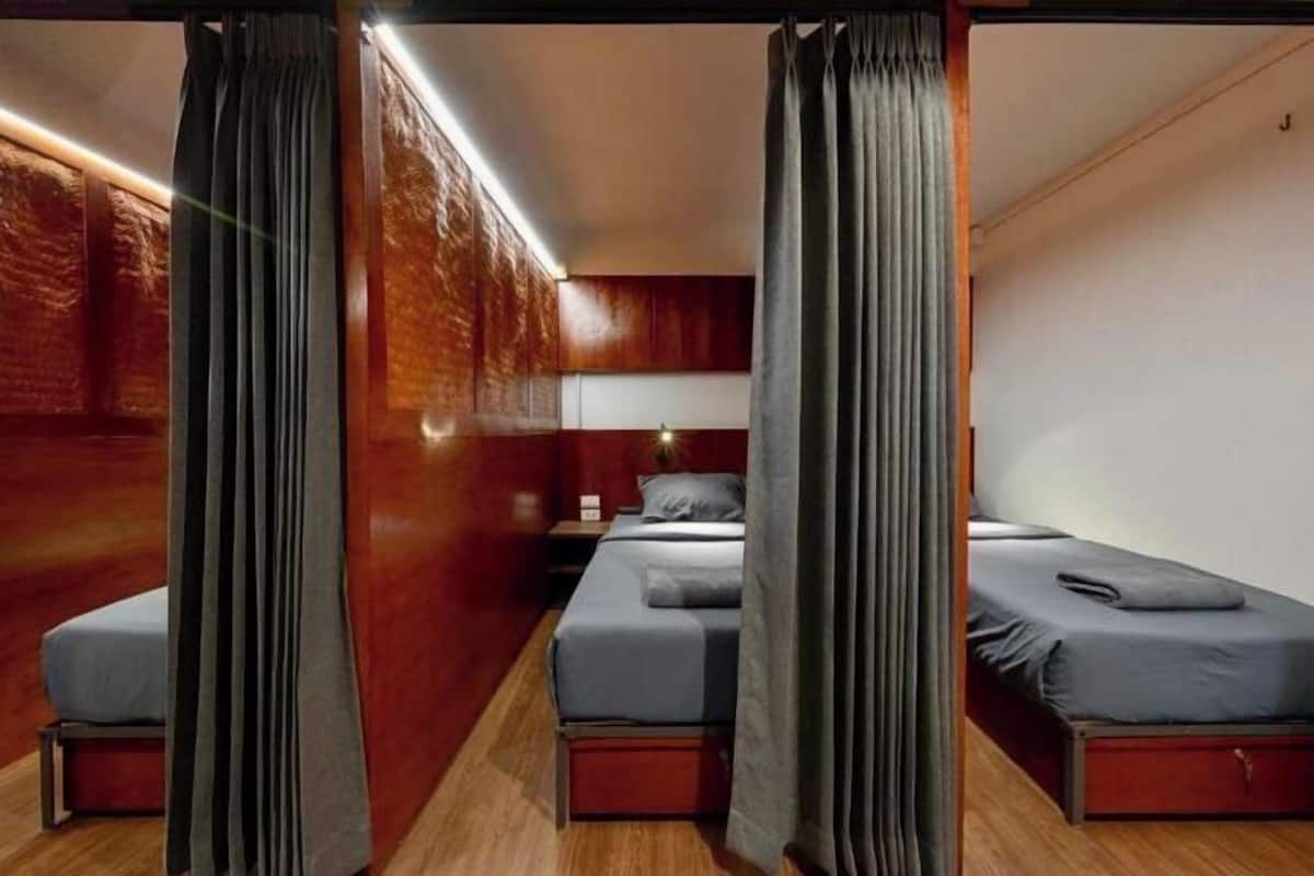 1 bedroom, soundproofing, free WiFi, bed sheets