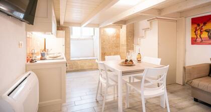 GuestHost - Sciamingh House in Bisceglie