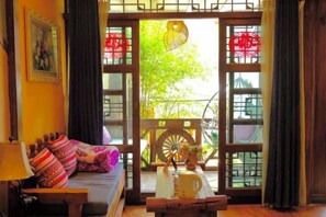 Room - Lijiang Bielai Inn (Lijiang)