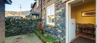 7 Low Glenridding - With off-street parking
