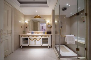 Albornoces infantiles