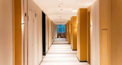 Huangguan Holiday Hotel