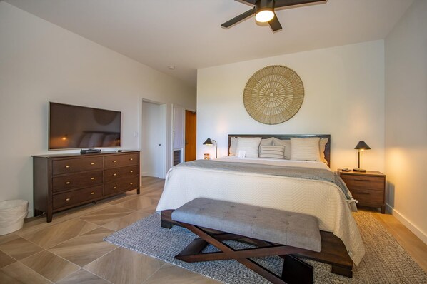 2 bedrooms, iron/ironing board, WiFi, bed sheets