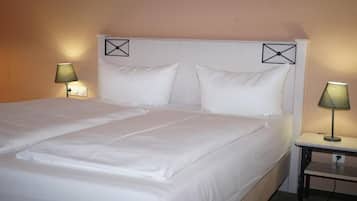 Comfort Double Room | Free minibar, desk, soundproofing, free WiFi