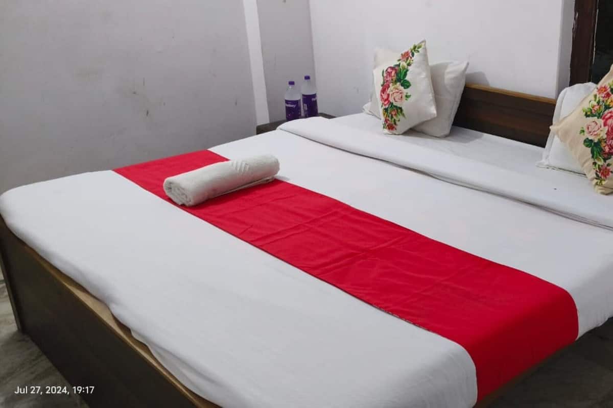 Deluxe Double Room, City View