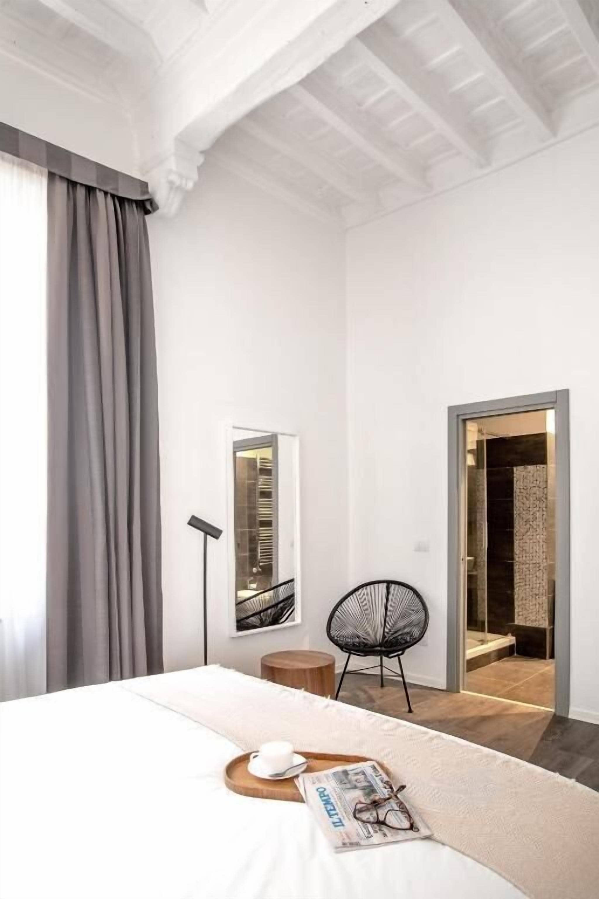 Basic Double Room | Minibar, desk, free WiFi, bed sheets