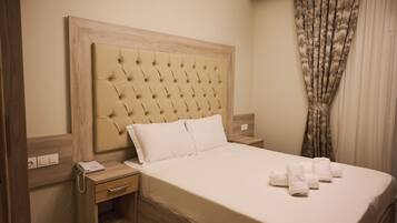 2 chambres, bureau, Wi-Fi gratuit, draps fournis