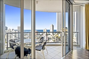Interior - 3 Bedroom Ocean View Unit at Chevron - Q Stay (CHEV 1124 - 5N - NB) (Surfers Paradise)