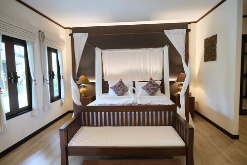 Vimarn Kaew Village and Resort