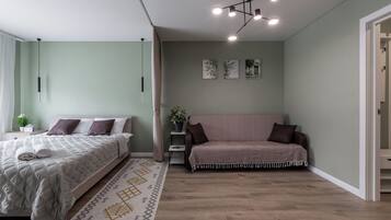 1 bedroom, iron/ironing board, free WiFi