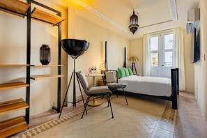 1 室のベッドルーム、アイロン / アイロン台、WiFi (無料)、ベッドシーツ