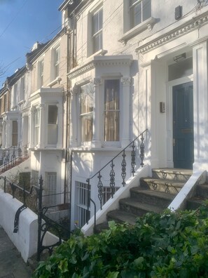 Exterior detail - Colourful, light and bright flat (London)