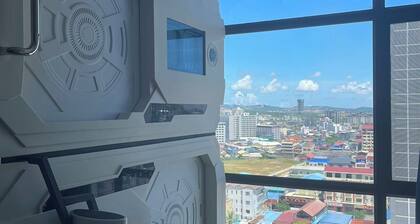 Jianpuke Space Capsule Backpacker Hostel