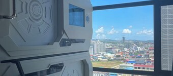 Jianpuke Space Capsule Backpacker Hostel