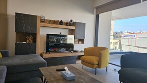 TV