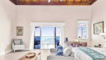 TV, tavolo da ping pong