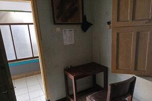 Reception - Hotel O Dian Asih Rooms (Demak)